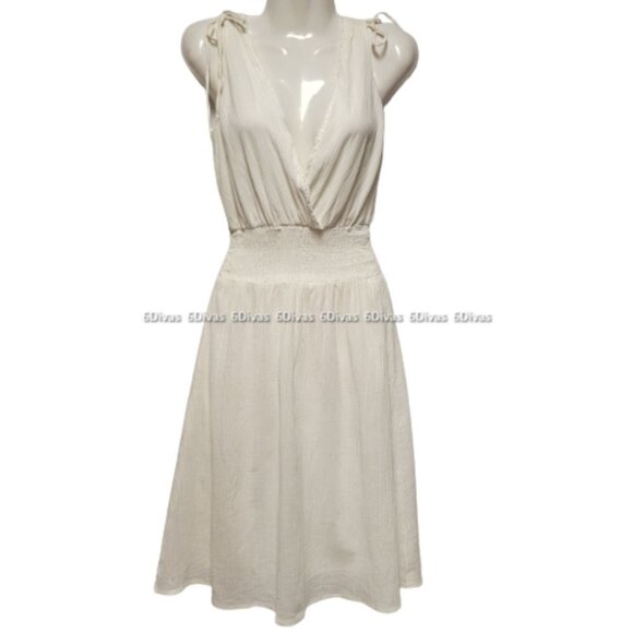 Anonyme Dresses & Skirts - 𝅺PLUNGE Neckline Cotton White Dress  Size S